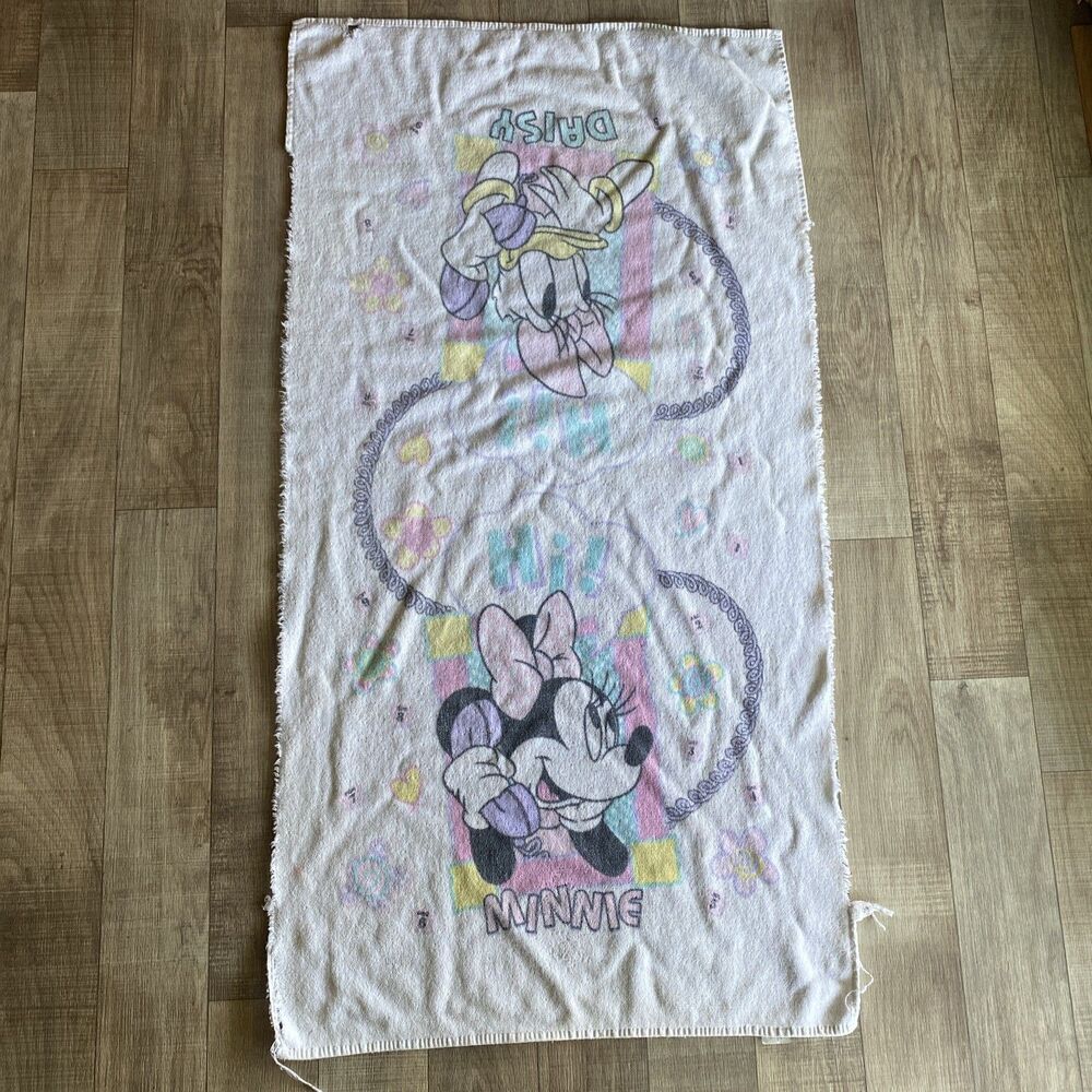 Vintage Minnie Mouse Daisy Duck Towel Disney Franco 100% Cotton Beach Bath